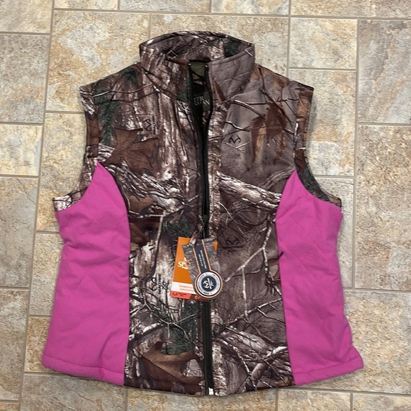 Master Sportsman Women's camo & pink Hunting/Camping Vest - Picture 1 of 11